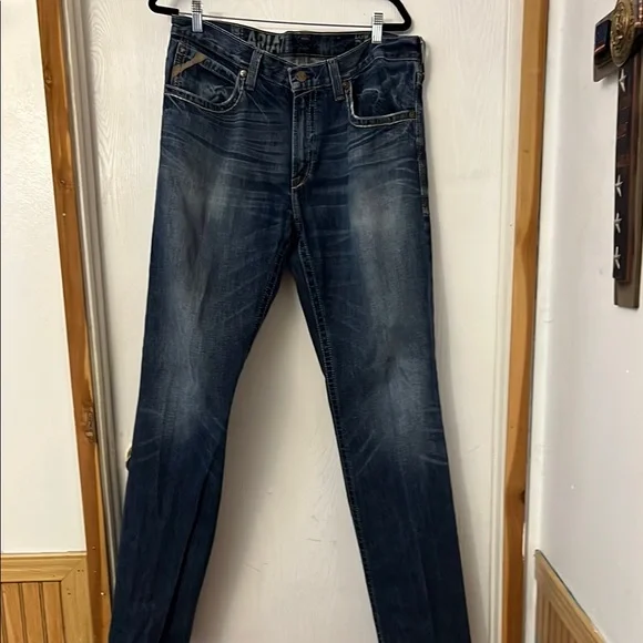 Ariat Blue Straight Jeans Classic Denim Style - Picture 6 of 9